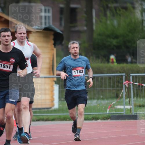 13.04.2025 - Hammer Lauf A. Gomolzig http://msf.ph/oto/7663221 13.04.2025 11:30:07 Ziel 980, 1049, 1258, 1783, 1951 meine-sportfotos.de