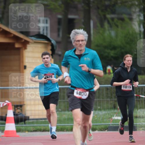 13.04.2025 - Hammer Lauf A. Gomolzig http://msf.ph/oto/7663233 13.04.2025 11:30:20 Ziel 874, 929, 1819, 1900 meine-sportfotos.de