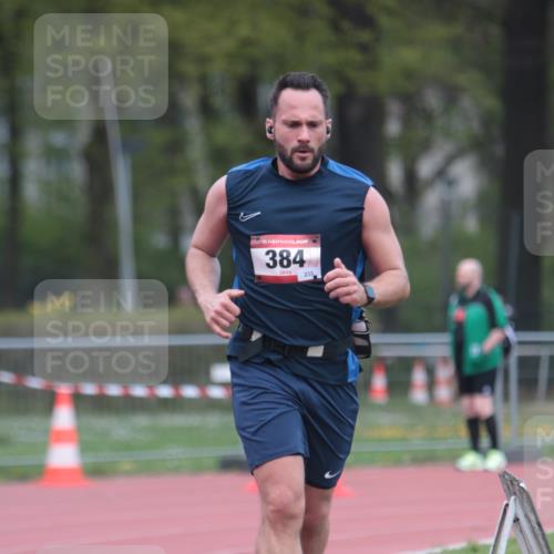 13.04.2025 - Hammer Lauf A. Gomolzig http://msf.ph/oto/7663273 13.04.2025 11:31:07 Ziel 384, 609 meine-sportfotos.de