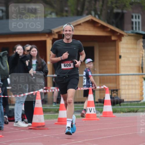 13.04.2025 - Hammer Lauf A. Gomolzig http://msf.ph/oto/7663276 13.04.2025 11:31:10 Ziel 187, 609 meine-sportfotos.de