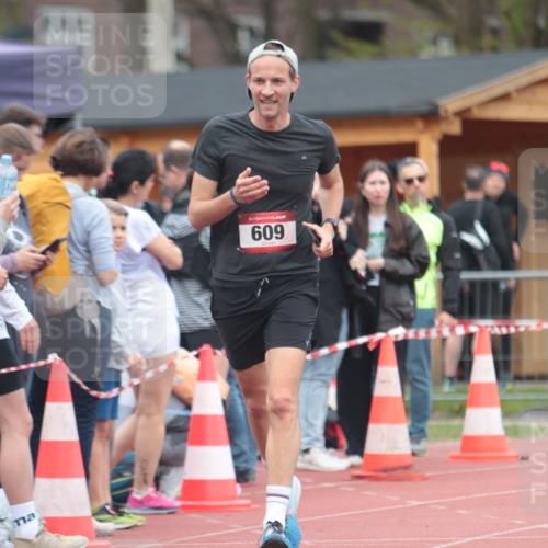 13.04.2025 - Hammer Lauf A. Gomolzig http://msf.ph/oto/7663280 13.04.2025 11:31:11 Ziel 187, 609 meine-sportfotos.de