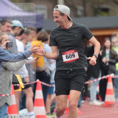 13.04.2025 - Hammer Lauf A. Gomolzig http://msf.ph/oto/7663285 13.04.2025 11:31:13 Ziel 187, 609 meine-sportfotos.de