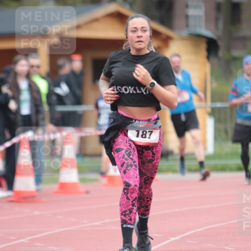 13.04.2025 - Hammer Lauf A. Gomolzig http://msf.ph/oto/7663293 13.04.2025 11:31:16 Ziel 15, 178, 187 meine-sportfotos.de