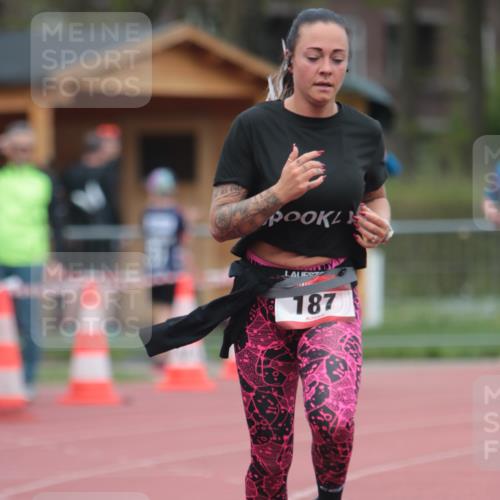 13.04.2025 - Hammer Lauf A. Gomolzig http://msf.ph/oto/7663296 13.04.2025 11:31:17 Ziel 15, 178, 187 meine-sportfotos.de