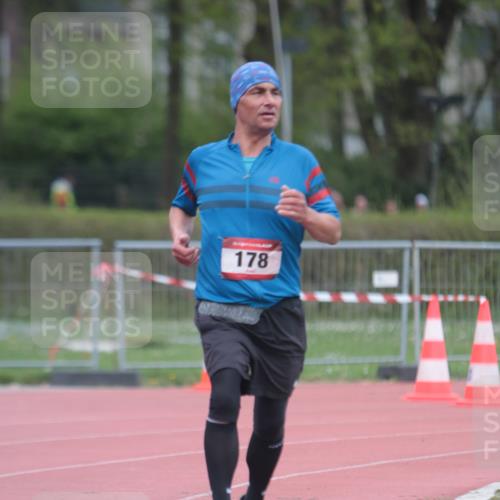 13.04.2025 - Hammer Lauf A. Gomolzig http://msf.ph/oto/7663304 13.04.2025 11:31:21 Ziel 15, 178, 897 meine-sportfotos.de