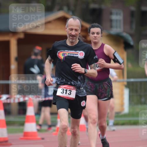 13.04.2025 - Hammer Lauf A. Gomolzig http://msf.ph/oto/7663357 13.04.2025 11:31:50 Ziel 232, 313, 432, 1808, 1921, 1930 meine-sportfotos.de