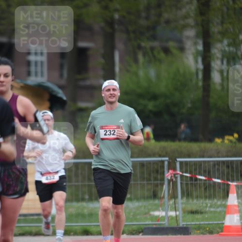 13.04.2025 - Hammer Lauf A. Gomolzig http://msf.ph/oto/7663358 13.04.2025 11:31:50 Ziel 232, 313, 432, 1808, 1921, 1930 meine-sportfotos.de