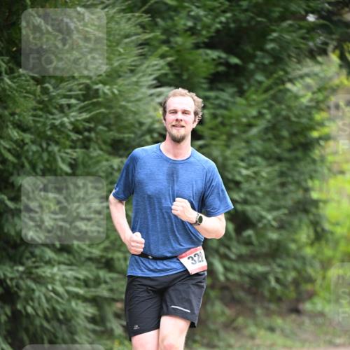 13.04.2025 - Hammer Lauf Dr. Thomas Lammeyer http://msf.ph/oto/7663414 13.04.2025 11:31:46 Laufen 15, 320 meine-sportfotos.de