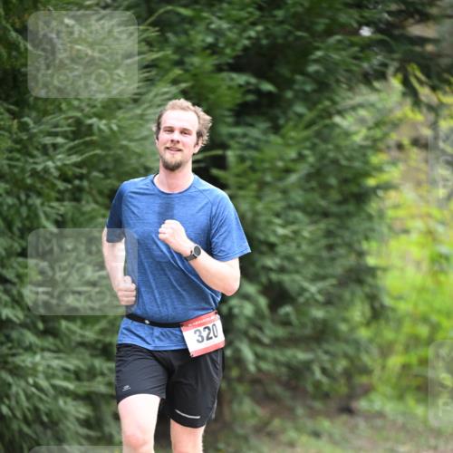 13.04.2025 - Hammer Lauf Dr. Thomas Lammeyer http://msf.ph/oto/7663417 13.04.2025 11:31:46 Laufen 15, 320 meine-sportfotos.de