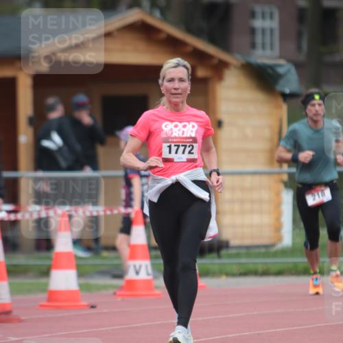 13.04.2025 - Hammer Lauf A. Gomolzig http://msf.ph/oto/7663430 13.04.2025 11:32:25 Ziel 218, 1772 meine-sportfotos.de