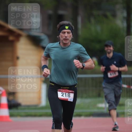 13.04.2025 - Hammer Lauf A. Gomolzig http://msf.ph/oto/7663443 13.04.2025 11:32:30 Ziel 218, 615, 1772 meine-sportfotos.de