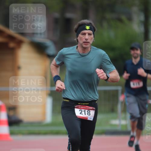 13.04.2025 - Hammer Lauf A. Gomolzig http://msf.ph/oto/7663446 13.04.2025 11:32:31 Ziel 218, 615, 1772 meine-sportfotos.de