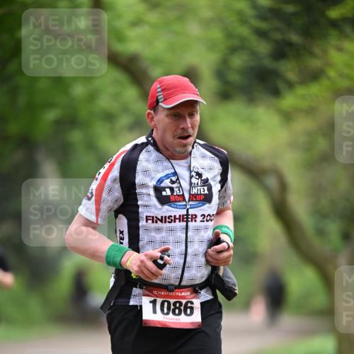 13.04.2025 - Hammer Lauf Dr. Thomas Lammeyer http://msf.ph/oto/7663457 13.04.2025 11:31:50 Laufen 200, 15, 1086 meine-sportfotos.de