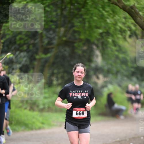 13.04.2025 - Hammer Lauf Dr. Thomas Lammeyer http://msf.ph/oto/7663475 13.04.2025 11:31:52 Laufen 20, 24, 15, 669 meine-sportfotos.de