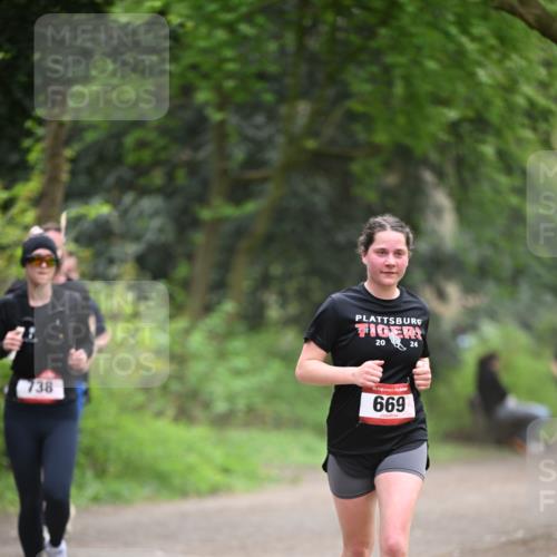 13.04.2025 - Hammer Lauf Dr. Thomas Lammeyer http://msf.ph/oto/7663477 13.04.2025 11:31:52 Laufen 738, 20, 24, 15, 669 meine-sportfotos.de