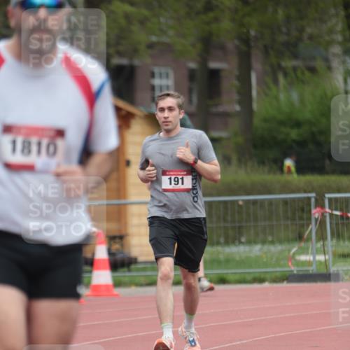 13.04.2025 - Hammer Lauf A. Gomolzig http://msf.ph/oto/7663507 13.04.2025 11:33:14 Ziel 191, 320, 1051, 1810 meine-sportfotos.de