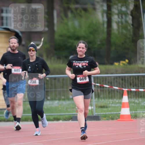 13.04.2025 - Hammer Lauf A. Gomolzig http://msf.ph/oto/7663522 13.04.2025 11:33:27 Ziel 502, 669, 685, 738 meine-sportfotos.de