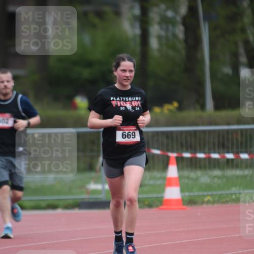 13.04.2025 - Hammer Lauf A. Gomolzig http://msf.ph/oto/7663526 13.04.2025 11:33:28 Ziel 502, 669, 685, 738 meine-sportfotos.de