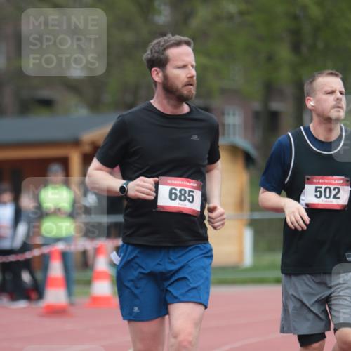 13.04.2025 - Hammer Lauf A. Gomolzig http://msf.ph/oto/7663545 13.04.2025 11:33:35 Ziel 502, 669, 685, 738 meine-sportfotos.de