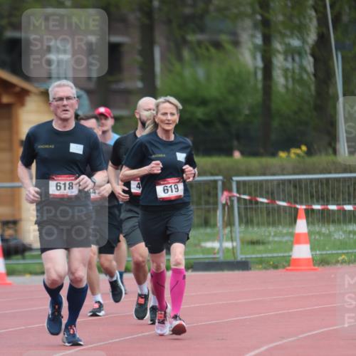 13.04.2025 - Hammer Lauf A. Gomolzig http://msf.ph/oto/7663552 13.04.2025 11:33:47 Ziel 252, 442, 482 meine-sportfotos.de
