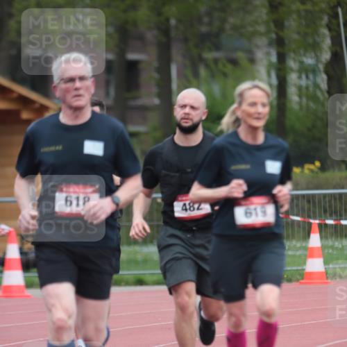 13.04.2025 - Hammer Lauf A. Gomolzig http://msf.ph/oto/7663559 13.04.2025 11:33:50 Ziel 252, 442, 482 meine-sportfotos.de