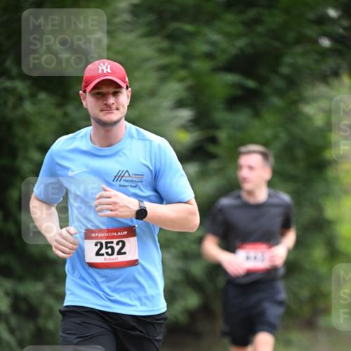 13.04.2025 - Hammer Lauf Dr. Thomas Lammeyer http://msf.ph/oto/7663661 13.04.2025 11:32:16 Laufen 15, 252 meine-sportfotos.de