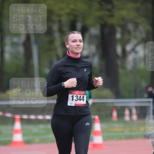 13.04.2025 - Hammer Lauf A. Gomolzig http://msf.ph/oto/7663704 13.04.2025 11:35:32 Ziel 654, 1344, 1897 meine-sportfotos.de