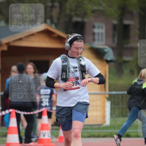 13.04.2025 - Hammer Lauf A. Gomolzig http://msf.ph/oto/7663722 13.04.2025 11:35:55 Ziel 1939 meine-sportfotos.de