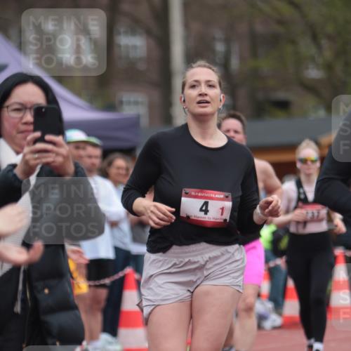 13.04.2025 - Hammer Lauf A. Gomolzig http://msf.ph/oto/7663800 13.04.2025 11:37:46 Ziel 4, 7, 476, 737, 858, 1376, 1802 meine-sportfotos.de