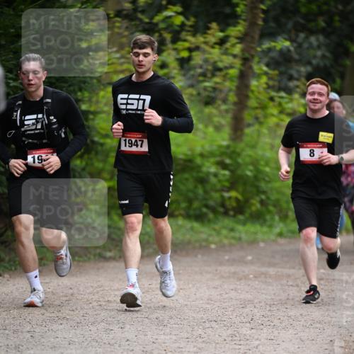 13.04.2025 - Hammer Lauf Dr. Thomas Lammeyer http://msf.ph/oto/7663827 13.04.2025 11:32:38 Laufen 57, 19, 1947, 8 meine-sportfotos.de