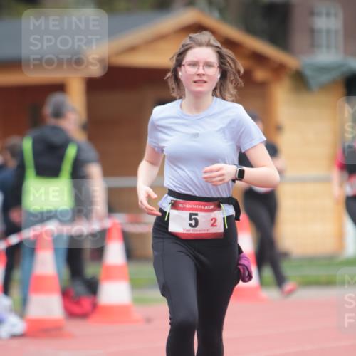 13.04.2025 - Hammer Lauf A. Gomolzig http://msf.ph/oto/7663887 13.04.2025 11:39:03 Ziel 5, 172 meine-sportfotos.de