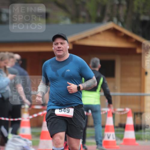 13.04.2025 - Hammer Lauf A. Gomolzig http://msf.ph/oto/7663931 13.04.2025 11:39:48 Ziel  meine-sportfotos.de