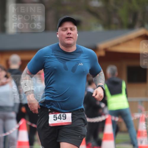 13.04.2025 - Hammer Lauf A. Gomolzig http://msf.ph/oto/7663938 13.04.2025 11:39:50 Ziel  meine-sportfotos.de