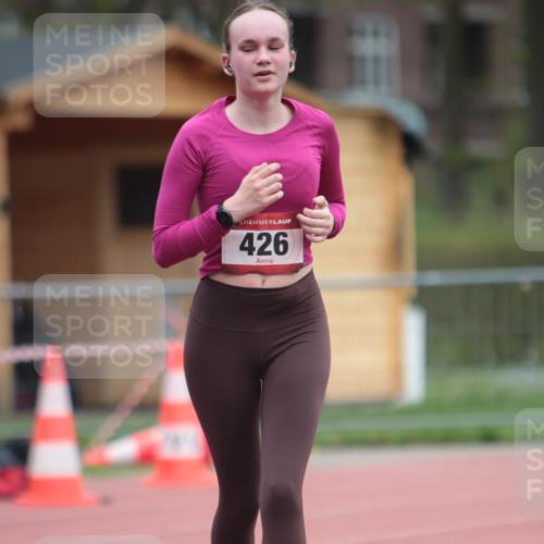 13.04.2025 - Hammer Lauf A. Gomolzig http://msf.ph/oto/7663947 13.04.2025 11:40:06 Ziel 426 meine-sportfotos.de