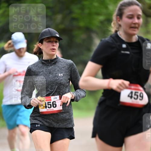 13.04.2025 - Hammer Lauf Dr. Thomas Lammeyer http://msf.ph/oto/7663960 13.04.2025 11:32:55 Laufen 218, 456, 459 meine-sportfotos.de