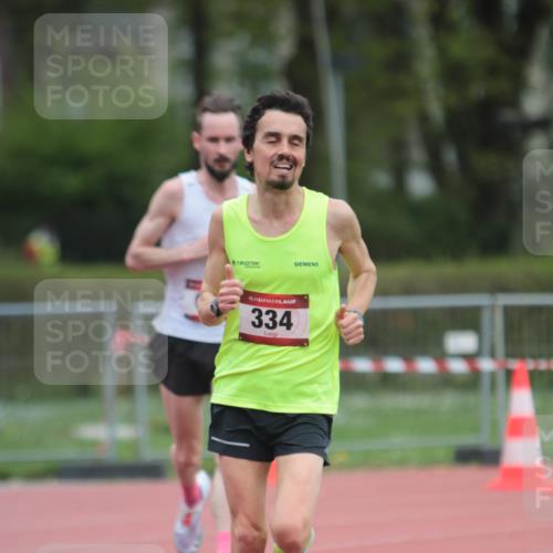 13.04.2025 - Hammer Lauf A. Gomolzig http://msf.ph/oto/7663966 13.04.2025 11:40:57 Ziel 334, 614, 1768 meine-sportfotos.de