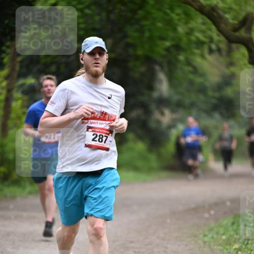 13.04.2025 - Hammer Lauf Dr. Thomas Lammeyer http://msf.ph/oto/7663972 13.04.2025 11:32:56 Laufen 323, 15, 287 meine-sportfotos.de