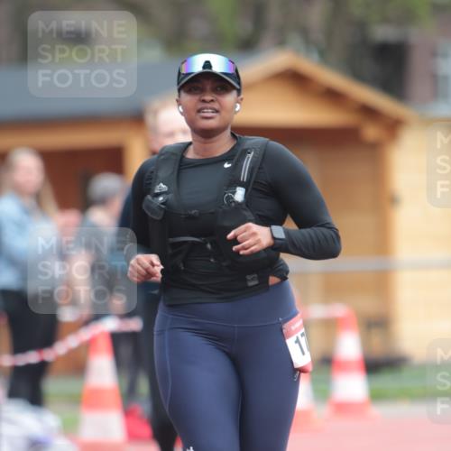 13.04.2025 - Hammer Lauf A. Gomolzig http://msf.ph/oto/7663984 13.04.2025 11:41:02 Ziel 604, 1768 meine-sportfotos.de