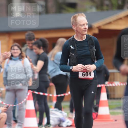 13.04.2025 - Hammer Lauf A. Gomolzig http://msf.ph/oto/7663985 13.04.2025 11:41:03 Ziel 604, 1768 meine-sportfotos.de