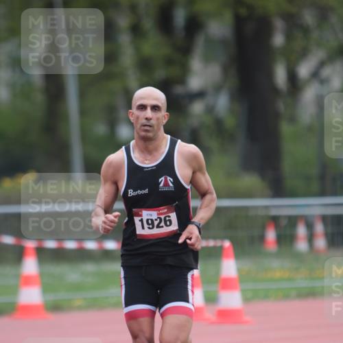 13.04.2025 - Hammer Lauf A. Gomolzig http://msf.ph/oto/7664016 13.04.2025 11:44:06 Ziel 1926 meine-sportfotos.de