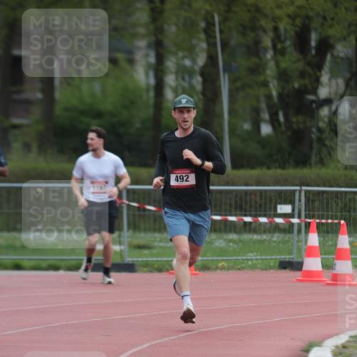 13.04.2025 - Hammer Lauf A. Gomolzig http://msf.ph/oto/7664042 13.04.2025 11:45:48 Ziel 492 meine-sportfotos.de