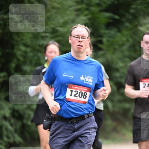 13.04.2025 - Hammer Lauf Dr. Thomas Lammeyer http://msf.ph/oto/7664048 13.04.2025 11:33:09 Laufen 21, 07, 2013, 24, 15, 1208 meine-sportfotos.de