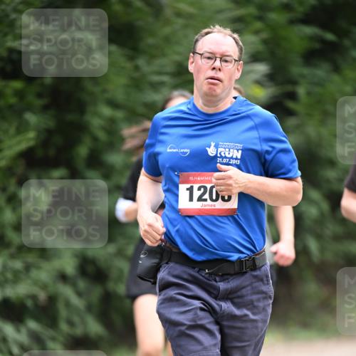 13.04.2025 - Hammer Lauf Dr. Thomas Lammeyer http://msf.ph/oto/7664053 13.04.2025 11:33:09 Laufen 21, 07, 2013, 15, 1205 meine-sportfotos.de