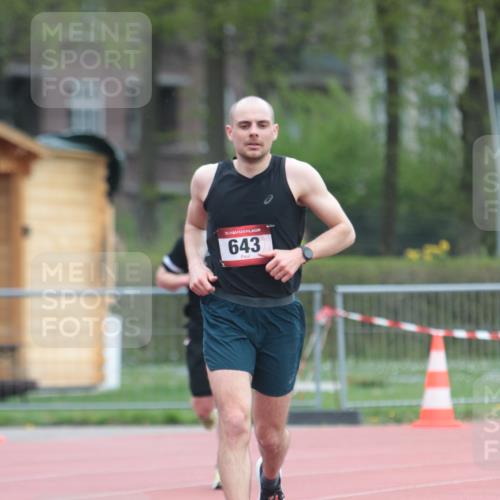 13.04.2025 - Hammer Lauf A. Gomolzig http://msf.ph/oto/7664068 13.04.2025 11:46:41 Ziel 452, 643 meine-sportfotos.de