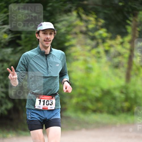 13.04.2025 - Hammer Lauf Dr. Thomas Lammeyer http://msf.ph/oto/7664074 13.04.2025 11:33:22 Laufen 15, 1103, 239, 238 meine-sportfotos.de