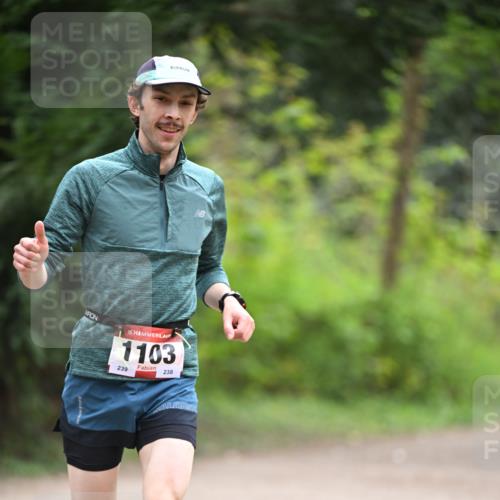 13.04.2025 - Hammer Lauf Dr. Thomas Lammeyer http://msf.ph/oto/7664079 13.04.2025 11:33:22 Laufen 15, 1103, 239, 238 meine-sportfotos.de