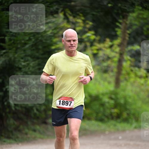 13.04.2025 - Hammer Lauf Dr. Thomas Lammeyer http://msf.ph/oto/7664105 13.04.2025 11:33:35 Laufen 1897 meine-sportfotos.de