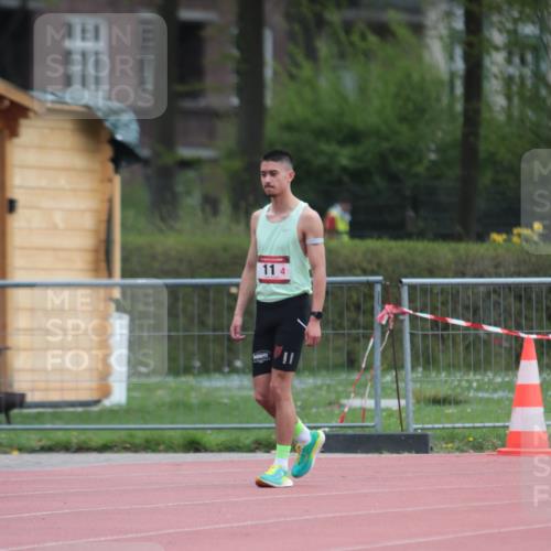 13.04.2025 - Hammer Lauf A. Gomolzig http://msf.ph/oto/7664131 13.04.2025 11:49:10 Ziel  meine-sportfotos.de