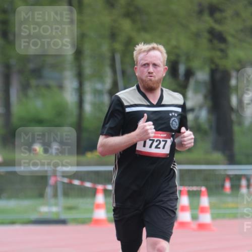 13.04.2025 - Hammer Lauf A. Gomolzig http://msf.ph/oto/7664149 13.04.2025 11:49:43 Ziel 16, 1727 meine-sportfotos.de
