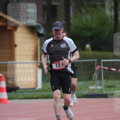 13.04.2025 - Hammer Lauf A. Gomolzig http://msf.ph/oto/7664160 13.04.2025 11:49:52 Ziel 13, 1044 meine-sportfotos.de